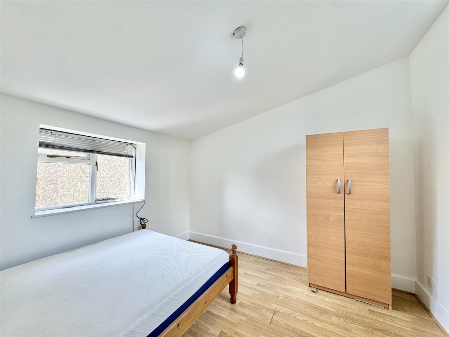 Sandford Avenue, Wood Green